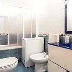דירה Illa Sistach Rentals: Casa Con Piscina Comunitaria ל'אסטרטיט